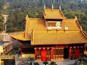 贾府子孙本不旺